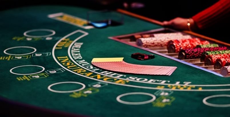 Baccarat trò chơi quen thuộc tổ chức tại casino trực tuyến